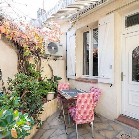 Studio Ideal Pour Deux Voyageurs Sur Marseille Exterior photo