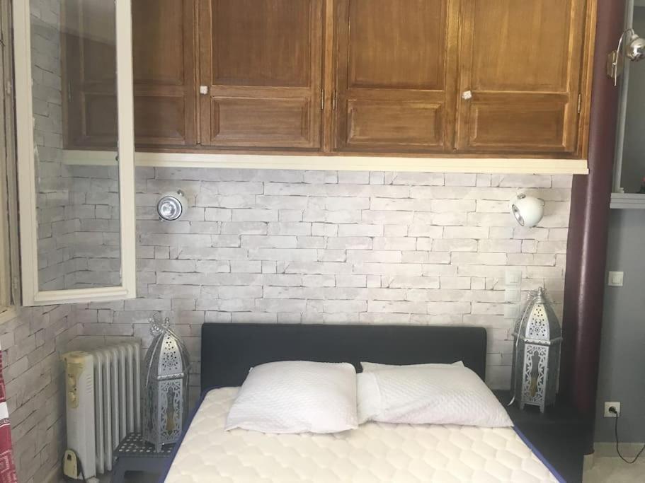 Studio Ideal Pour Deux Voyageurs Sur Marseille Exterior photo